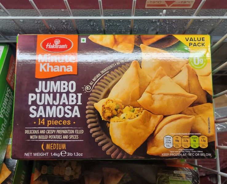 Punjabi Samosa jumbo (HR)- 14stk